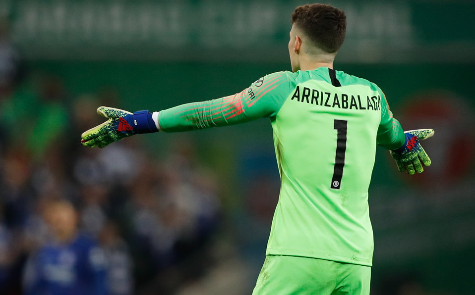 Kepa se negó a ser cambiado en la Final y el entrenador explotó en la banca (AFP)