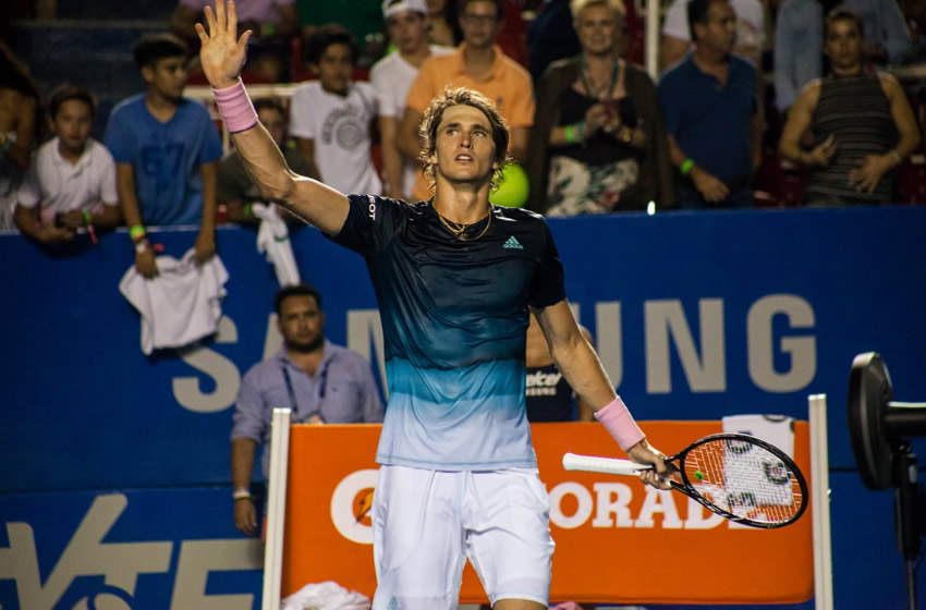 El tenista de 21 años y tercero en el ranking ATP prolongó su hegemonía sobre el australiano. (Alejandro Orellana)