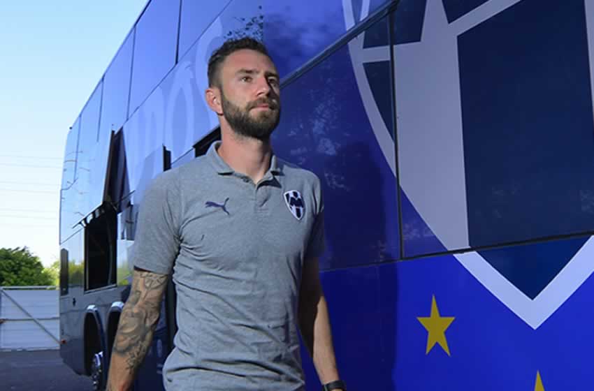 Layún presumió las instalaciones regias a través de sus redes sociales. (Imago 7)