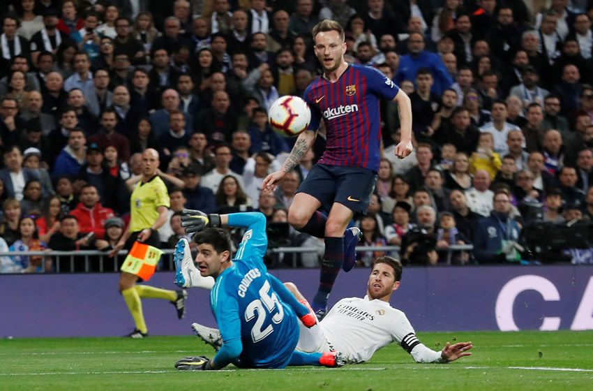 Barcelona volvió a derrotar al Real Madrid en el Clásico Español, en el Santiago Bernabéu