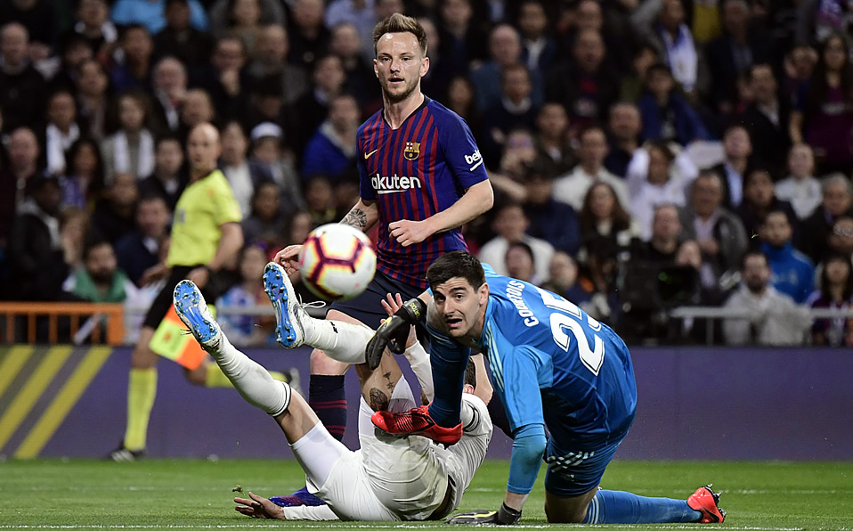 Rakitic fue el artífice del triunfo culé. (Foto: AFP)