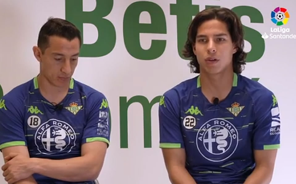 Lainez y Guardado en entrevista con la Liga. (La Liga)
