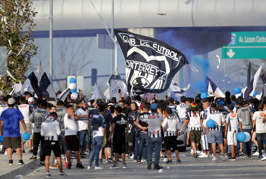 El ambiente y color del Clásico Regio entre Rayados y Tigres. Foto: Imago7