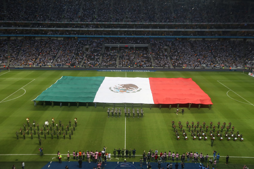 El ambiente y color del Clásico Regio entre Rayados y Tigres. Foto: Imago7