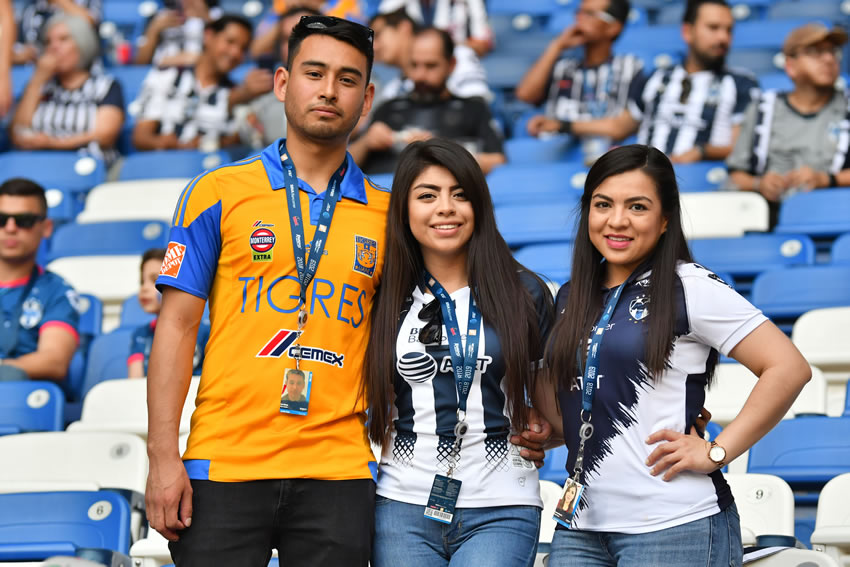 El ambiente y color del Clásico Regio entre Rayados y Tigres. Foto: Imago7
