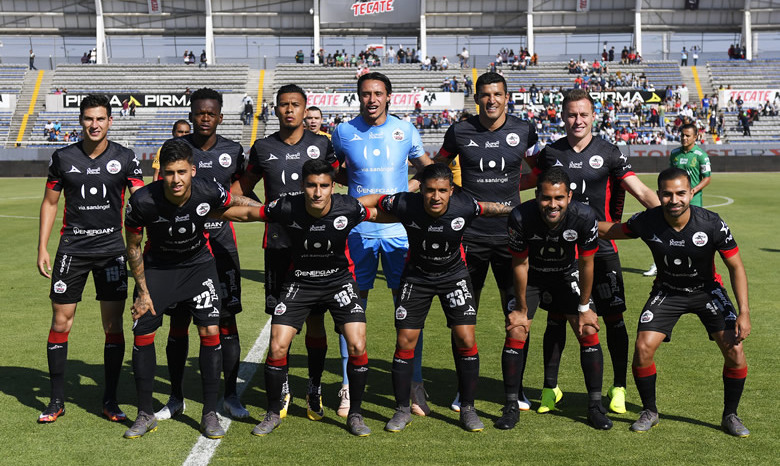 León, con gol del Chapo Montes, venció a Lobos BUAP y se colocó en la cima del C2019. (Foto: Imago7)