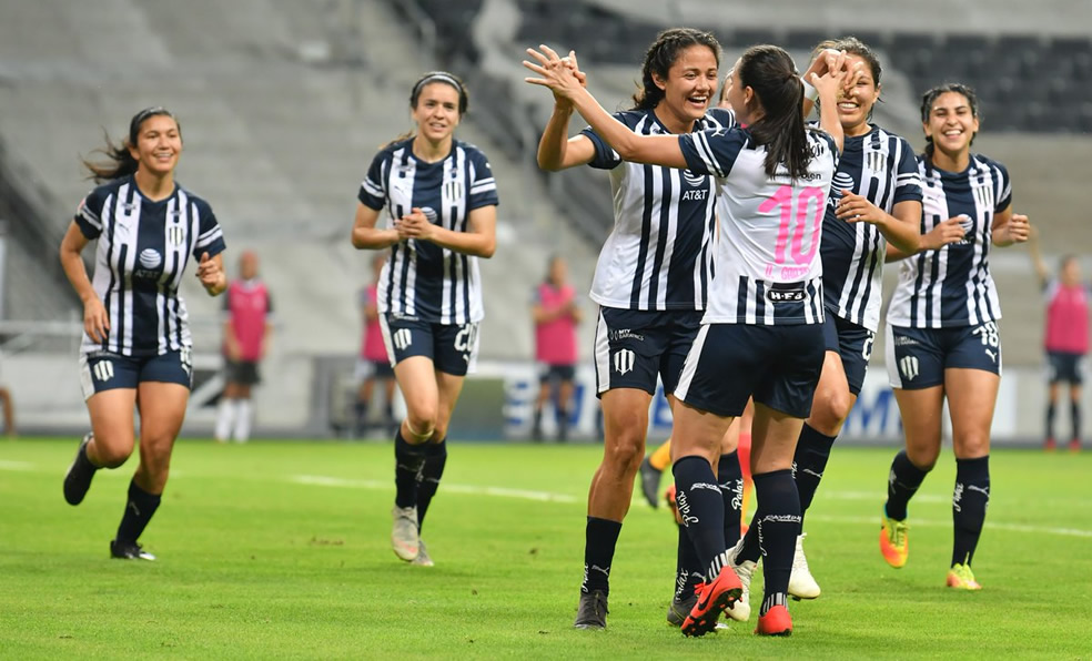 Las jugadoras de Monterrey en plena celebración.