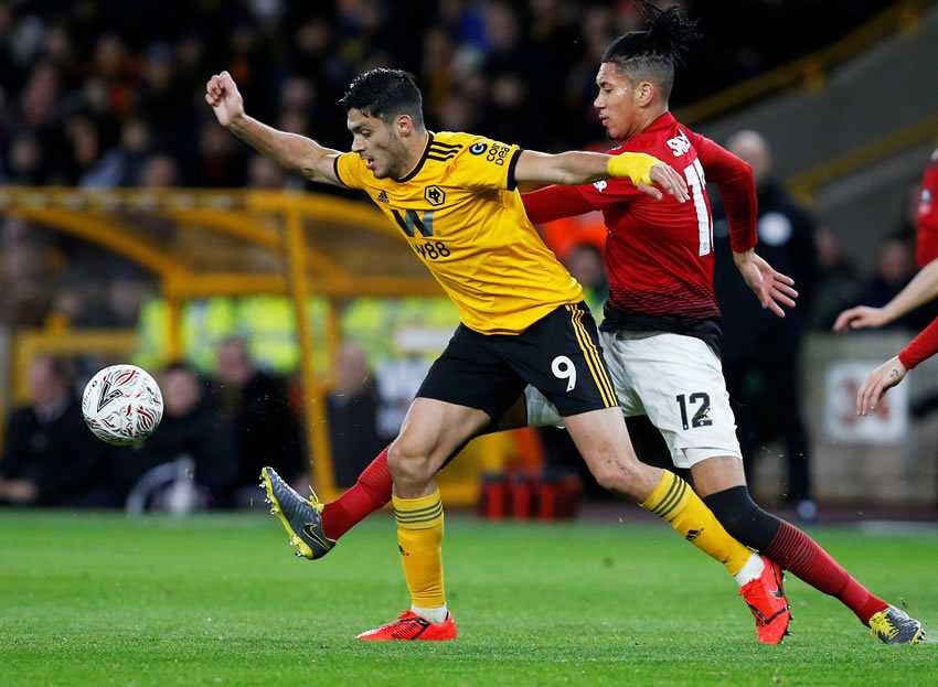 Raúl Jiménez y su gol al Manchester United en FA Cup.