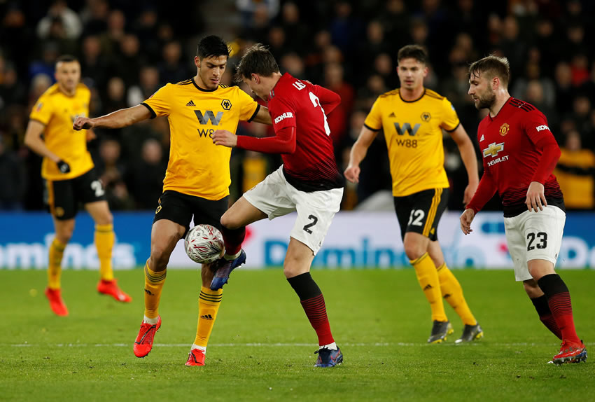 Raúl Jiménez y su gol al Manchester United en FA Cup.