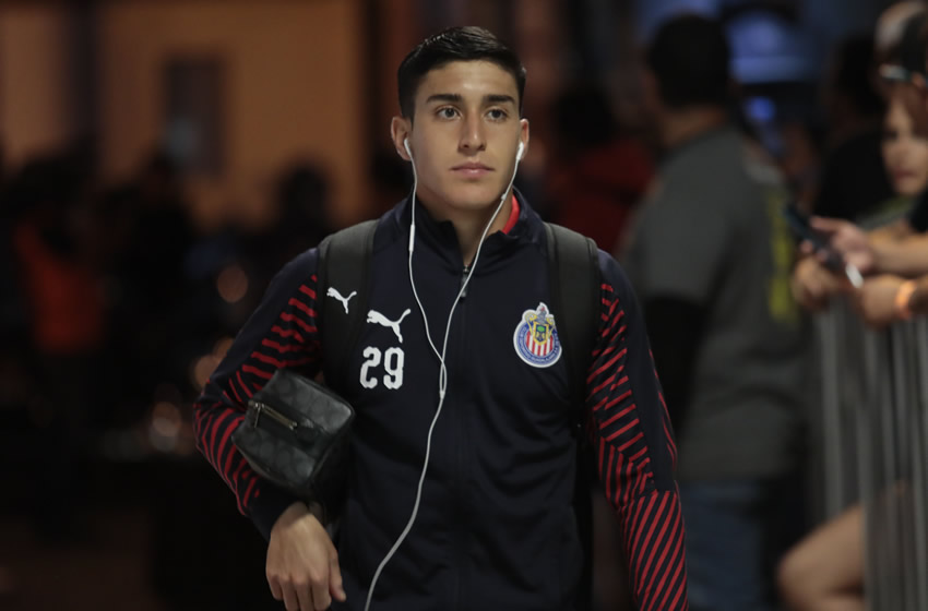 Zendejas compartirá el medio campo con Brizuela, Molina y Villalpando (Imago7)