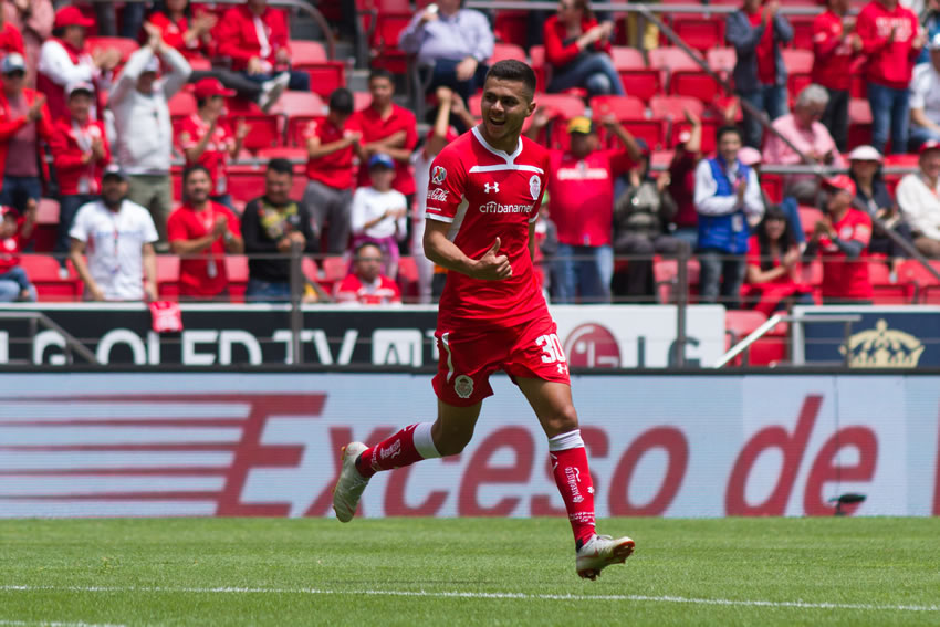 La Volpe obtuvo su primer triunfo a costa del Atlas. (Imago7)