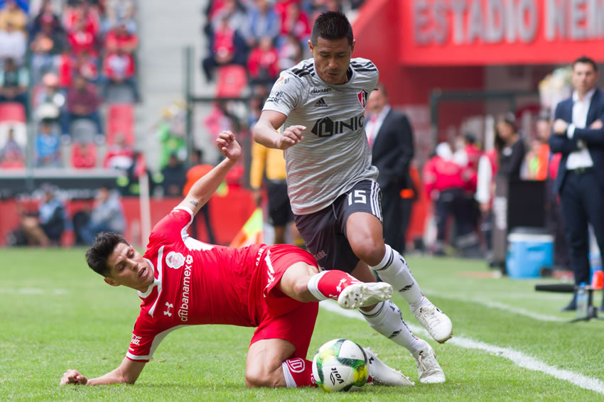 La Volpe obtuvo su primer triunfo a costa del Atlas. (Imago7)