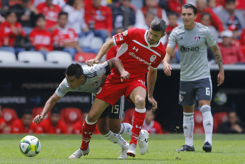 La Volpe obtuvo su primer triunfo a costa del Atlas. (Imago7)