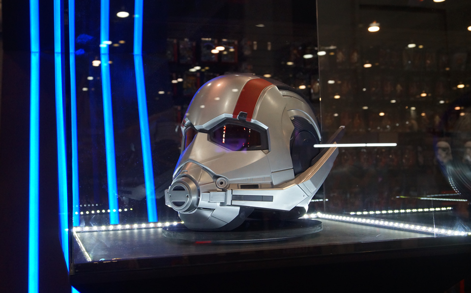 El casco de Ant-Man. (Foto: Aldo Pérez)
