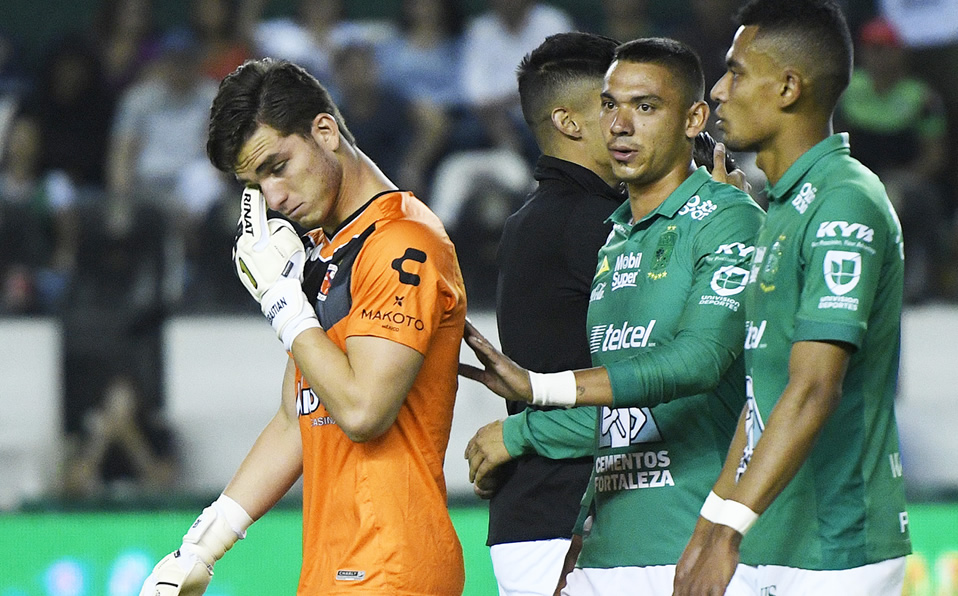 Jurado secándose las lagrimas. (Imago 7)