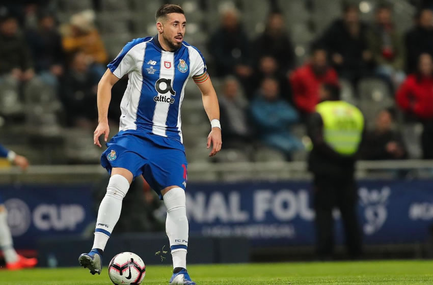 Herrera ya habría tenido pláticas con el DT rojiblanco Diego Simeone.