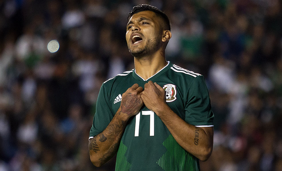 Tecatito se perderá los duelos ante Chile y Paraguay. (Foto: Imago7)