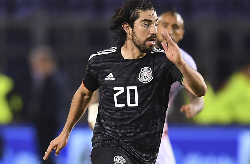 Pizarro jugó con el Tri del Tata Martino y se mantiene en Liga con Rayados. (Mexsport)