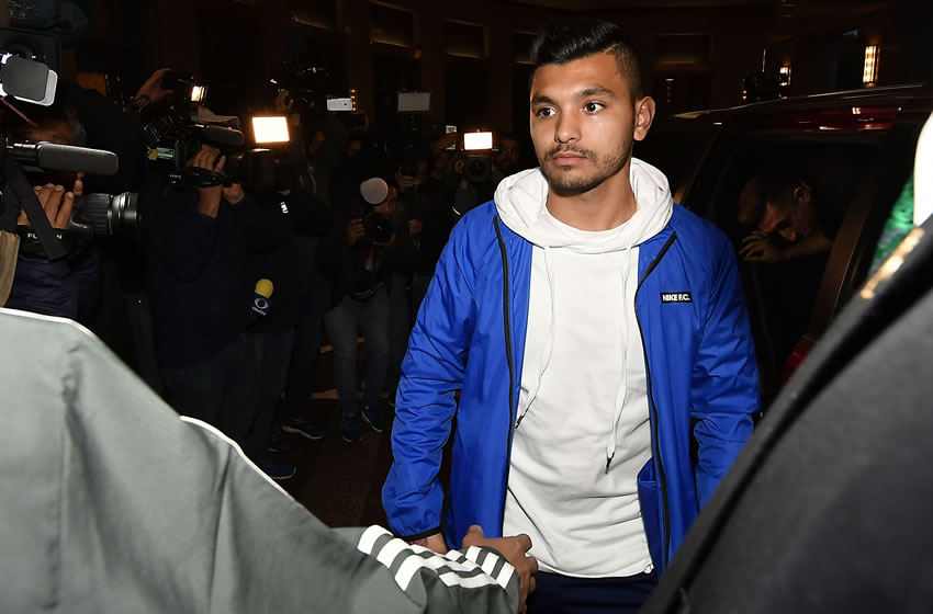 Tecatito Corona habría acordado con el Tri no viajar en la Fecha FIFA. Foto: Imago7