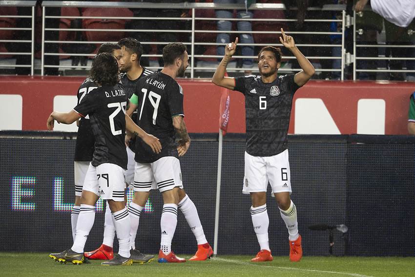 Jonathan dos Santos marcó su primer gol con el Tri. (Foto: Imago7)