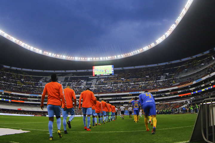 América venció 3-0 a Tigres en la cancha del Azteca,  su tercer triunfo consecutivo en Liga. (Foto: Imago7)