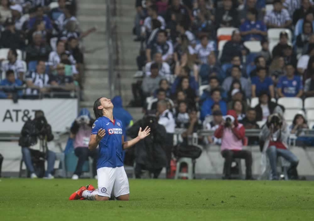 En algo poco común, Cruz Azul rescató el empate de 2-2 en la Sultana del Norte
