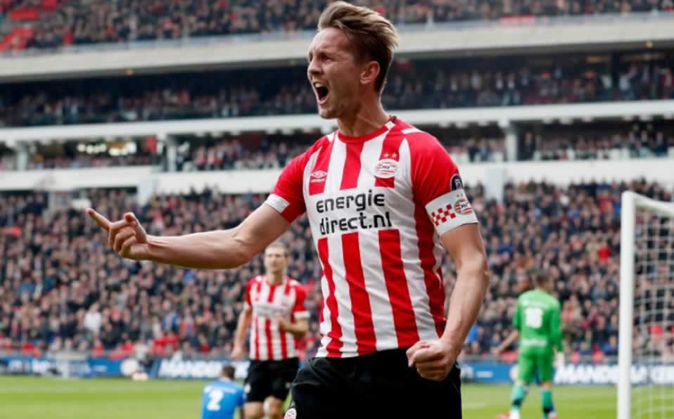 Luuk de Jong sumó 23 goles en la temporada. (PSV)