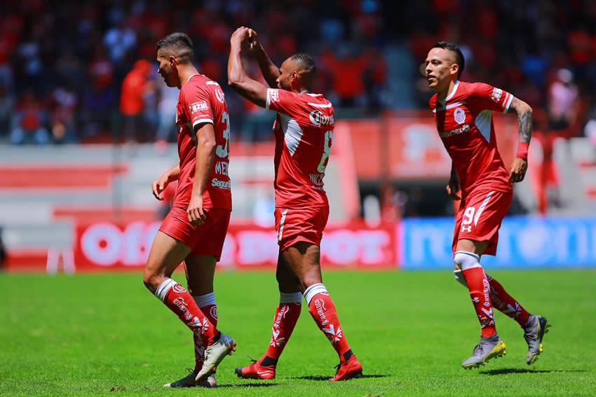 Los Diablos se despacharon con la cuchara grande ante Monterrey