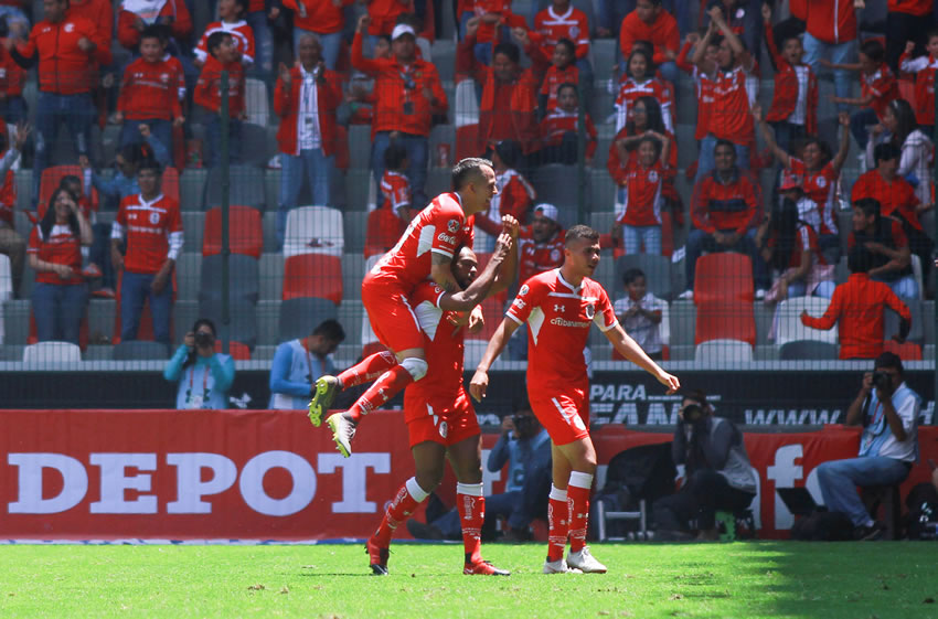 Los Diablos se despacharon con la cuchara grande ante Monterrey