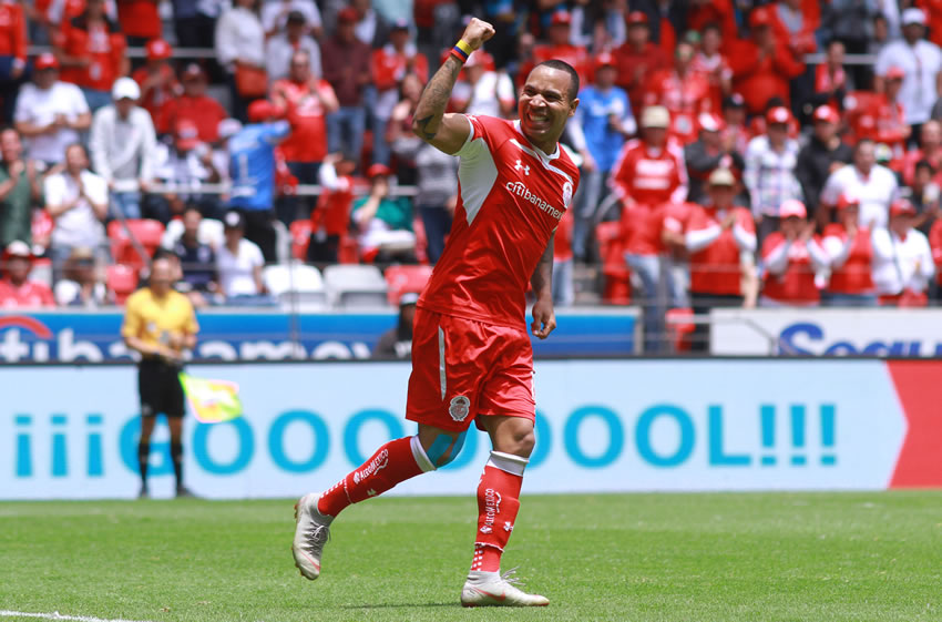 Los Diablos se despacharon con la cuchara grande ante Monterrey