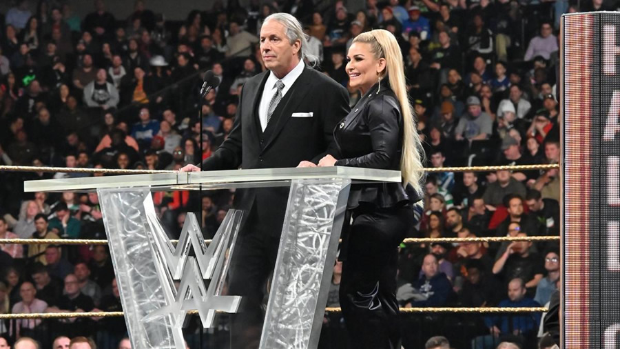 Bret  Hart estuvo acompañado de Natalya. (Foto: WWE)