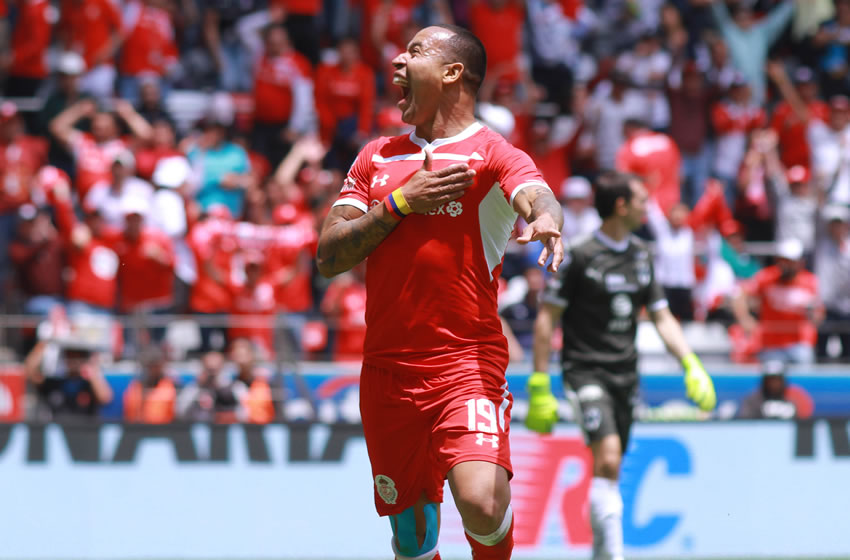 Felipe Pardo se lució con doblete ante Monterrey. (Imago7)