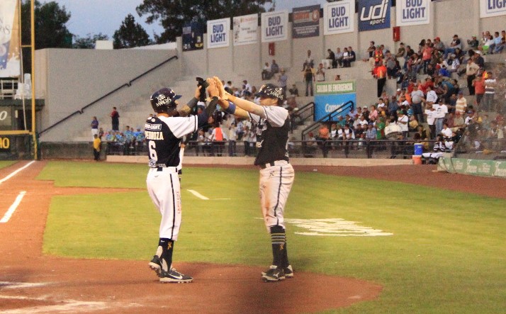 Paliza de Rieleros sobre Bravos: 22-10