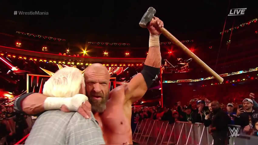 Ric Flair apareció en la lucha de Triple H vs. Batista. (Foto: WWE)