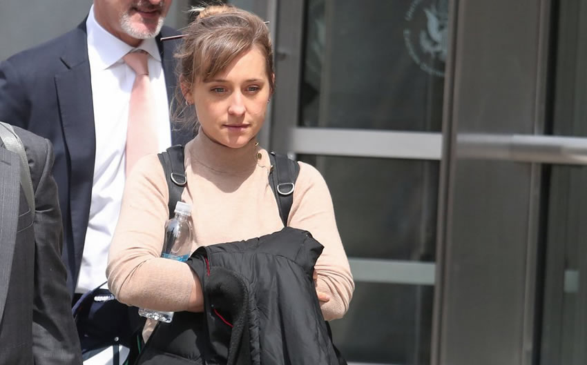 La actriz estuvo presente en la detención del líder de la secta. (Foto: AP)