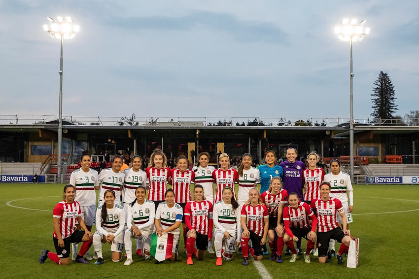 Iturbide y Mayor marcaron doblete en la goleada de México al PSV Femenino. (FOTO: PSV)