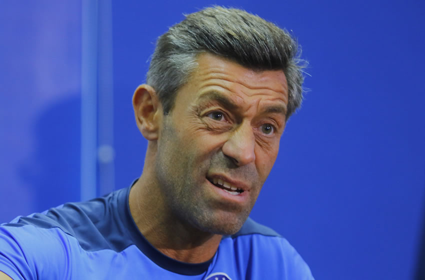 Pedro Caixinha no pierde la cabeza ante el próximo juego ante América. Foto: Imago7