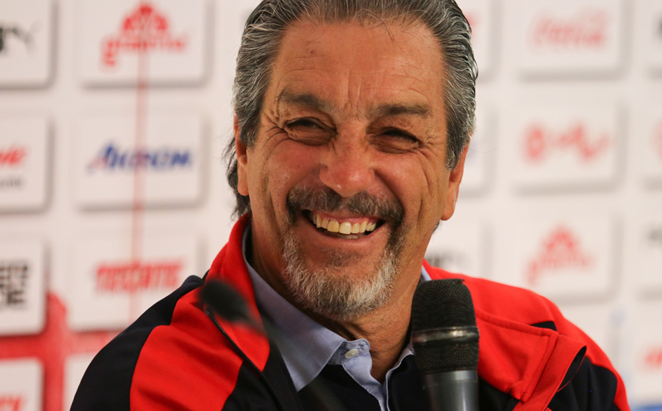 El estratega dijo que en su infancia fue aficionado de Chivas y que quiso jugar en el club rojiblanco. (Foto: Imago7)