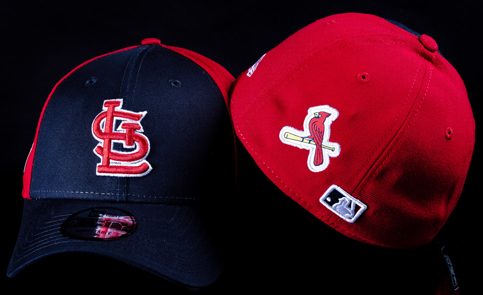 Colección New Era de gorras y ropa de la MLB Mexico Series, Reds vs Cardinals. Foto: New Era