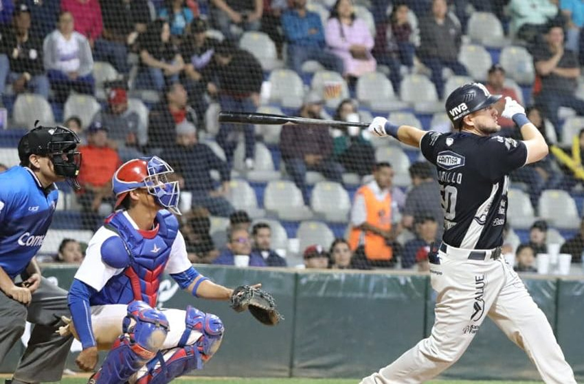 Sultanes cayó en la entrada 16 con jugada de pisa y corre. (Sultanes)