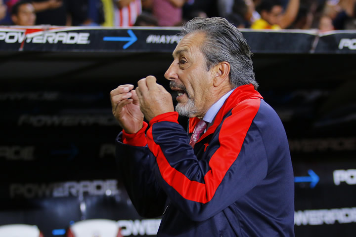 Morelia venció 1-0 a Chivas en el Morelos y cortó racha de 10 juego sin triunfo. (Foto: Imago7)