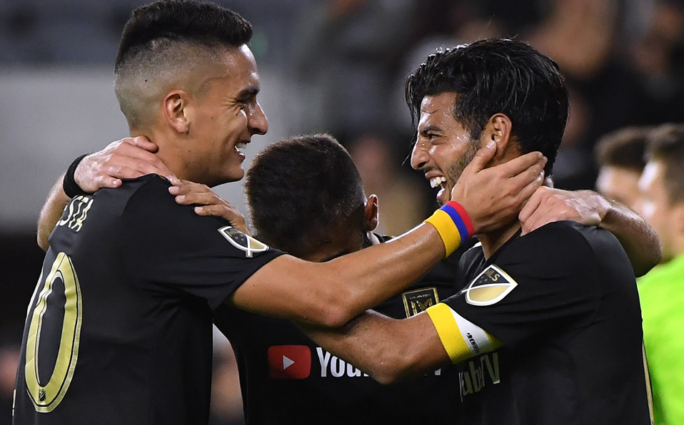 Vela llega ocho anotaciones y cinco asistencias en siete juegos. (Foto: AFP)