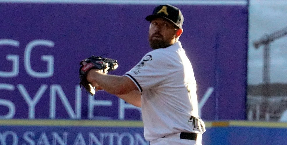 Josh Lowey y los Acereros dominan a los Generales