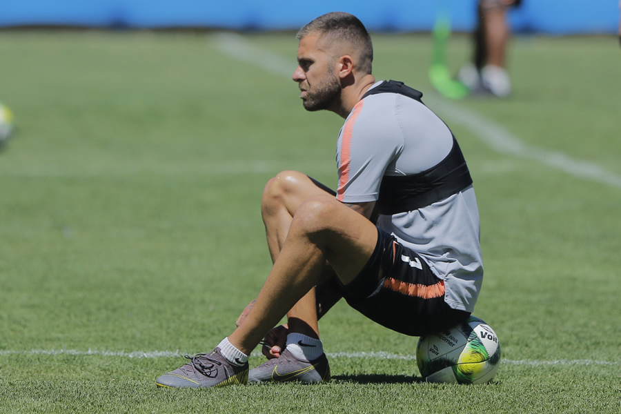 Ménez ha tenido poca actividad en el Clausura 2019. (Foto: Imago 7)