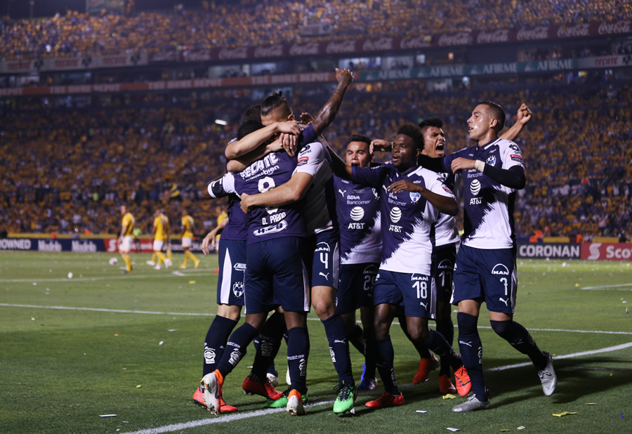 Tigres y Monterrey en la Final de la Concachampions. (Imago 7)
