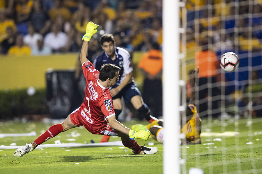 Tigres y Monterrey en la Final de la Concachampions. (Imago 7)