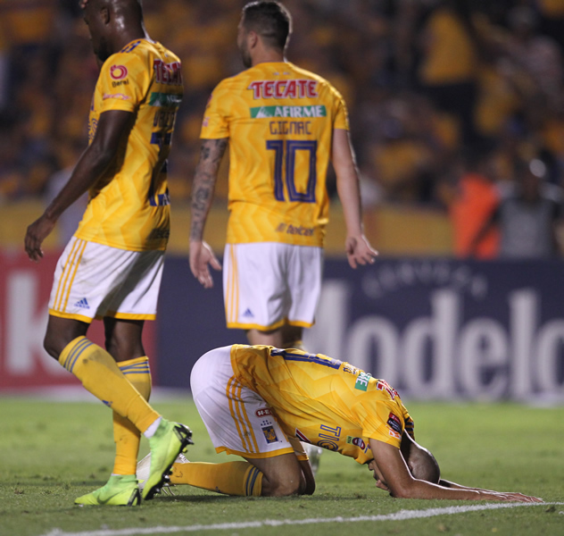 Tigres y Monterrey en la Final de la Concachampions. (Imago 7)