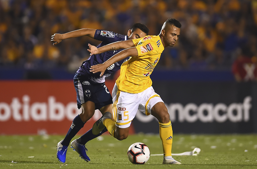 Tigres tuvo la posesión del balón, pero le faltó contundencia en sus pocas llegadas. (Mexsport)
