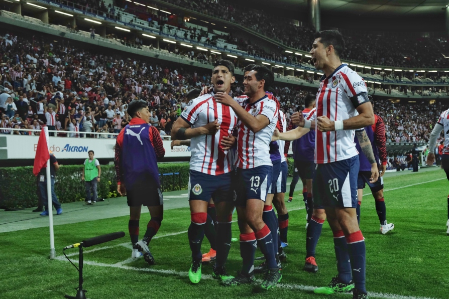 Chivas vence 2-1 a León en la Jornada 16 de la Liga MX (FOTO: IMAGO7)