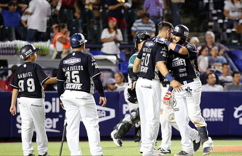 Sultanes ganó el primer choque de la serie frente a los Saraperos por pizarra de 9-1